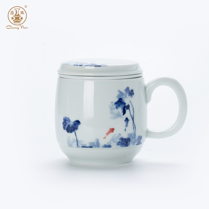 影青“魚(yú)趣”辦公杯